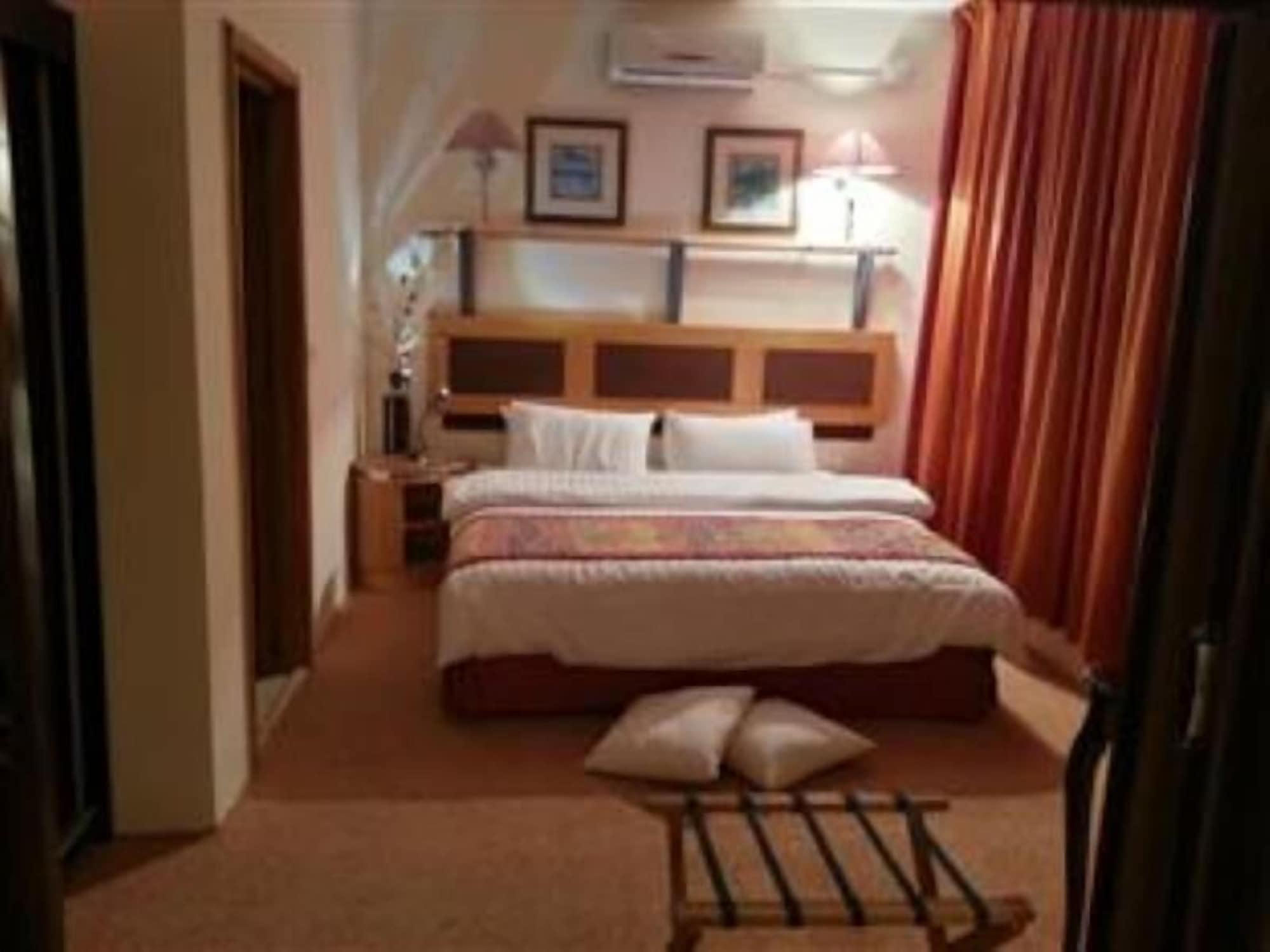 Renad Hotel Amman Buitenkant foto