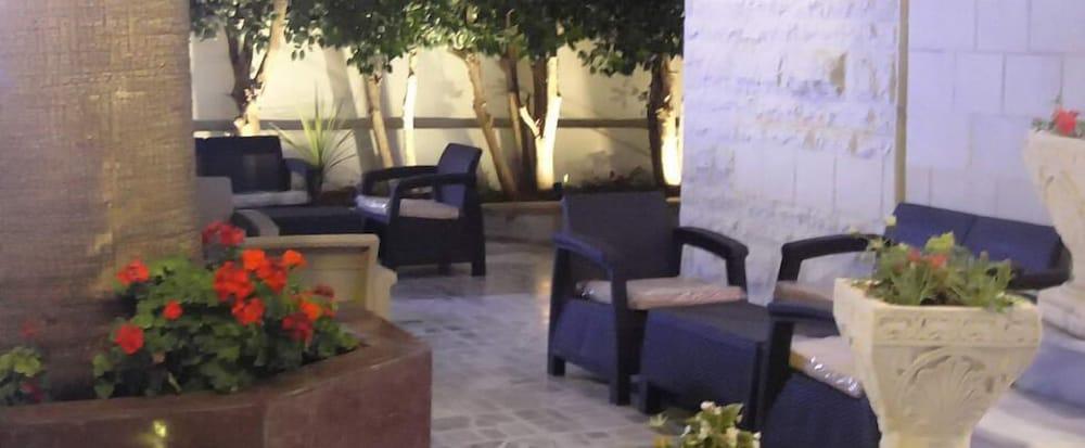 Renad Hotel Amman Buitenkant foto