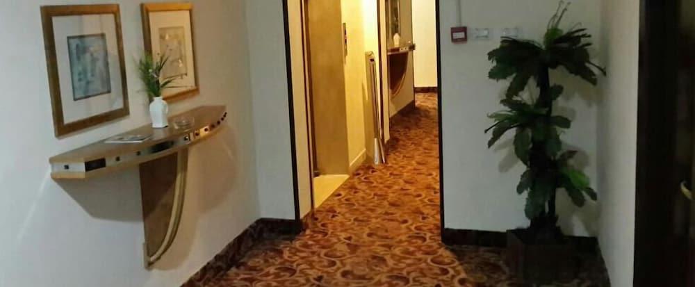 Renad Hotel Amman Buitenkant foto
